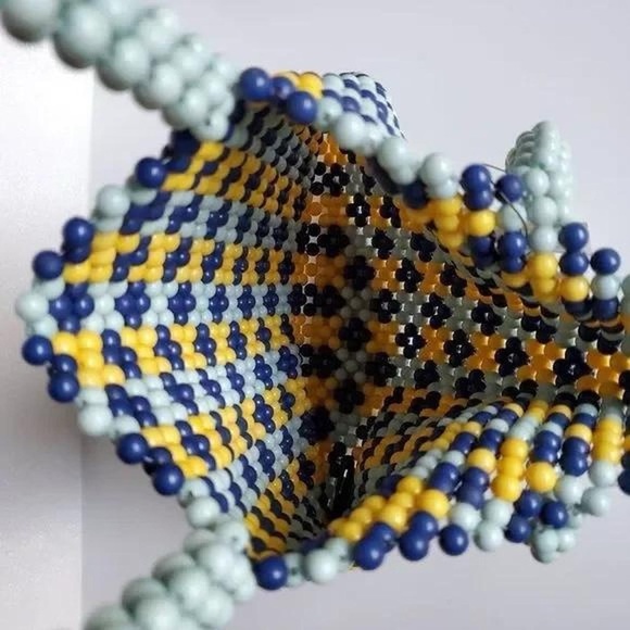 Mini Beaded Tote Bag - Picture 4 of 5